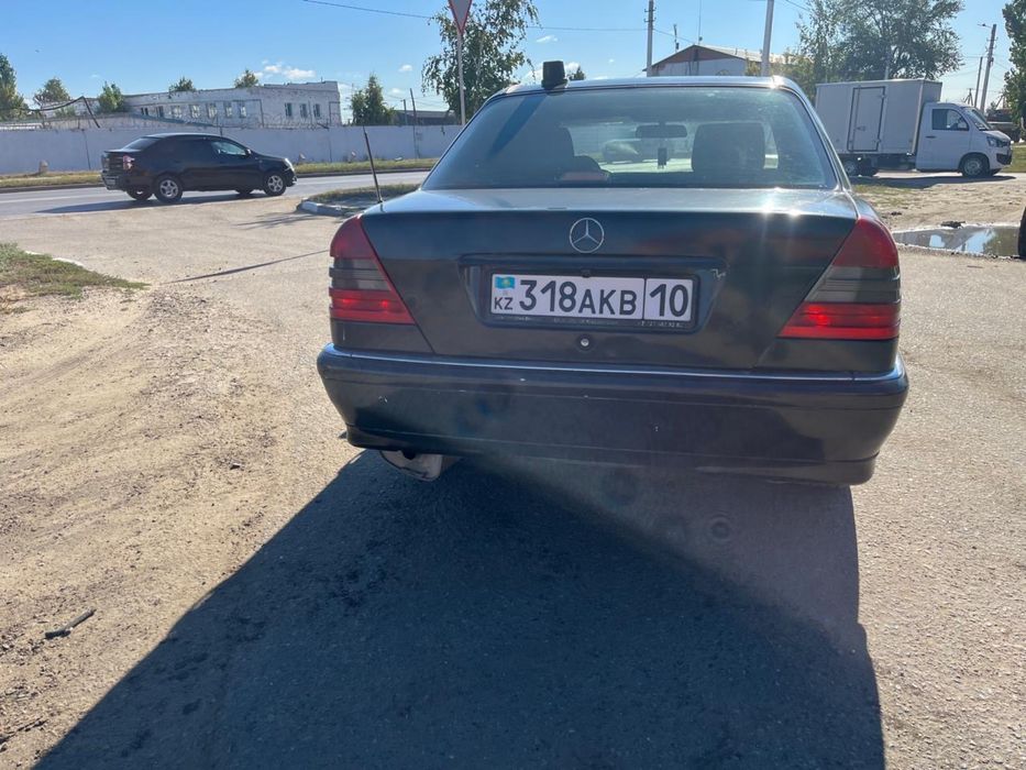 Мерседес W202 C180