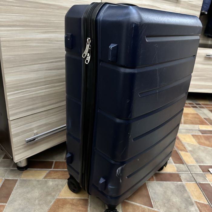 Чемодан (Размер М)