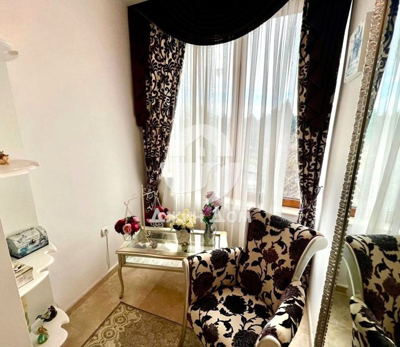 Продава се Четиристаен апартамент в Несебър - 182 кв.м за 1850 €/кв.м - Снимка #11