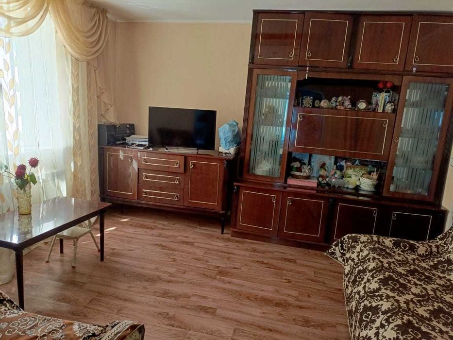 Продаётся дом в центре города.