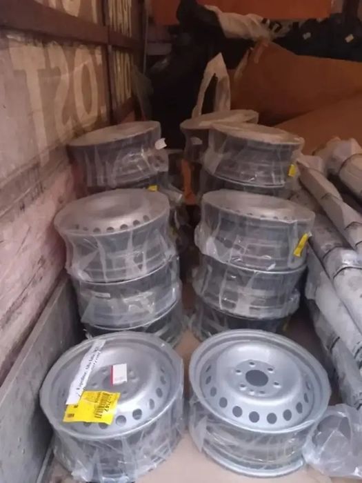 Jante Iveco Noi 375lei simplu 400lei dublu janta Iveco daily  noi