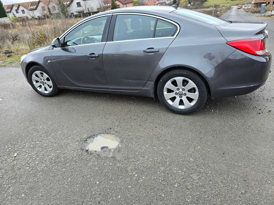 Vand Opel Insignia 130 CP 2.0 Diesel 2009