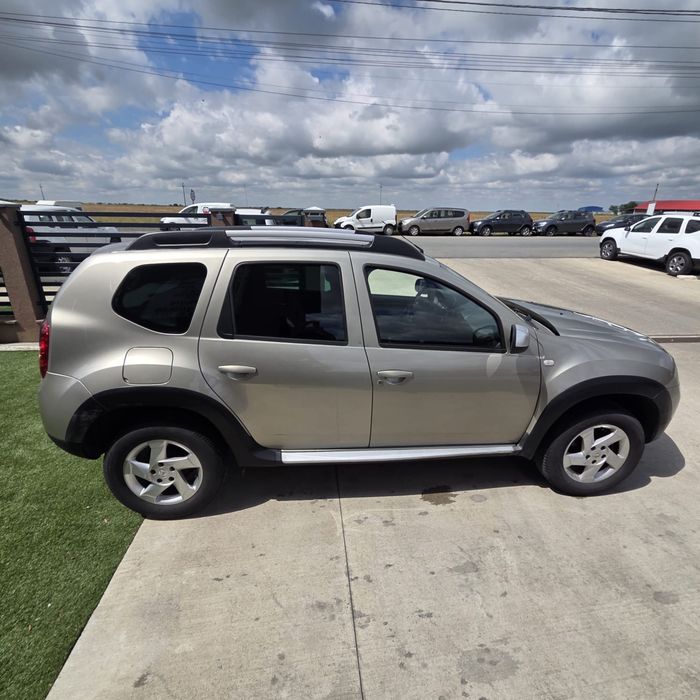 Duster 1,6 B —4x4  ! Recent adus 5300€