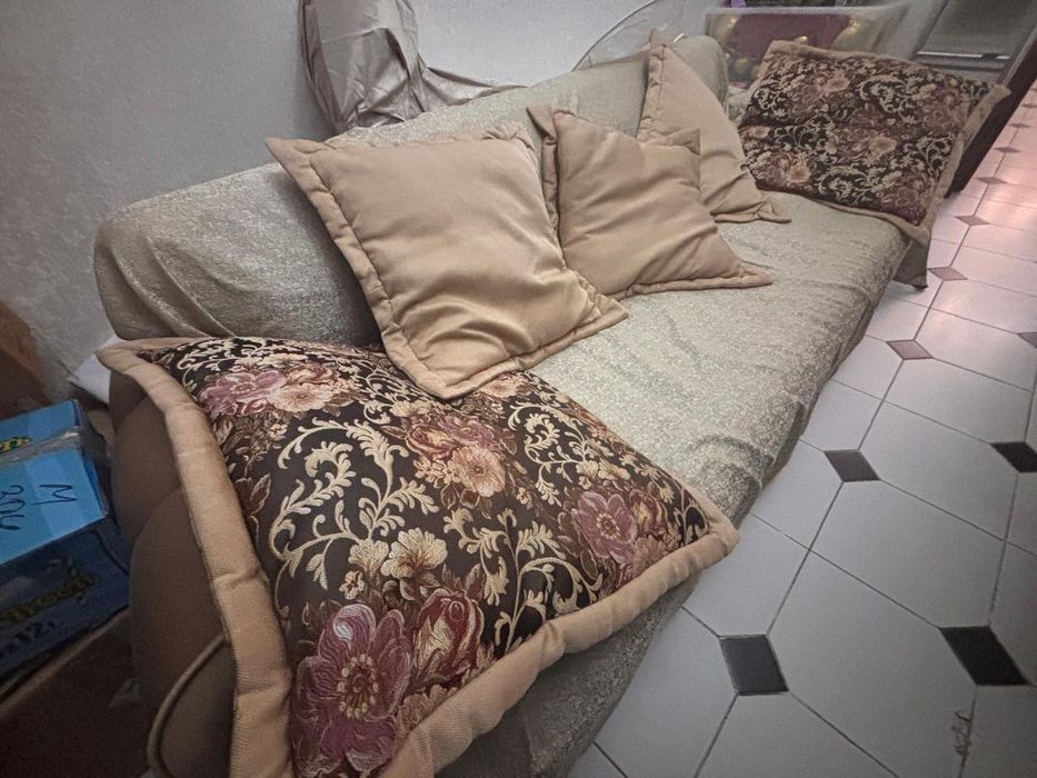 Продам раскладной диван б/у