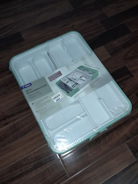 Органайзер  для кухонных приборов.