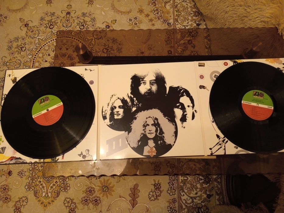 Продам виниловые пластинки LED ZEPPELIN