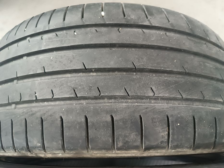 2buc Anvelope Vara 215 45 18 Toyo dot2019