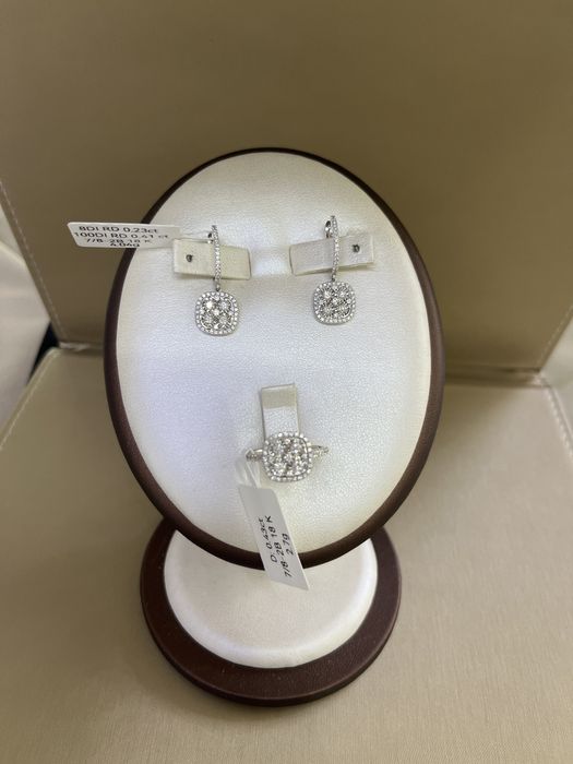 Набор с бриллиантами 750