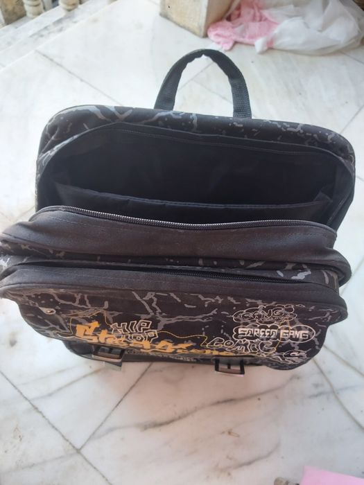 Ghiozdan/rucsac original 4you 200lei fix