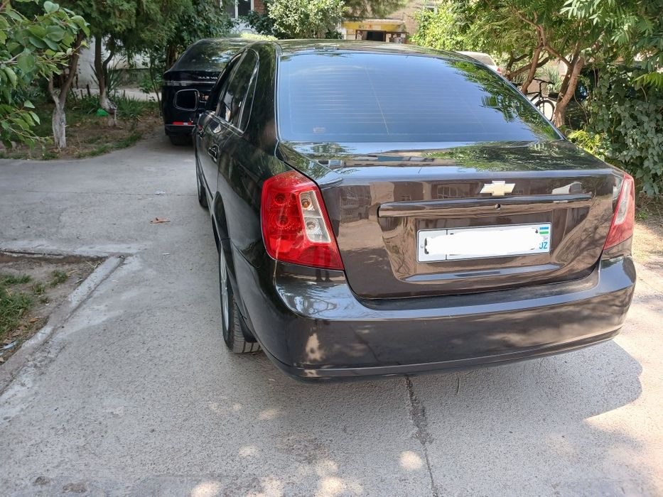 Chevrolet Gentra sotiladi!