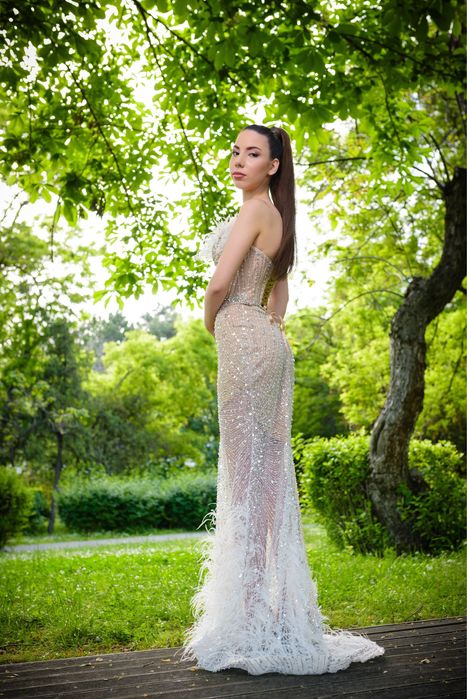 Абитуриентска рокля  от колекция на Hrisima Fashion.