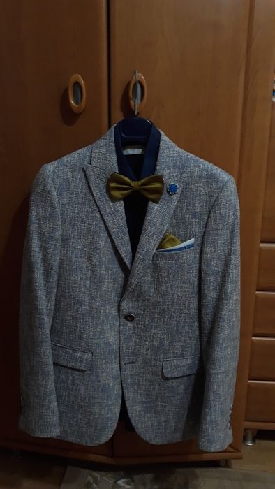 Vând Sacou Agiboss, mărime 48