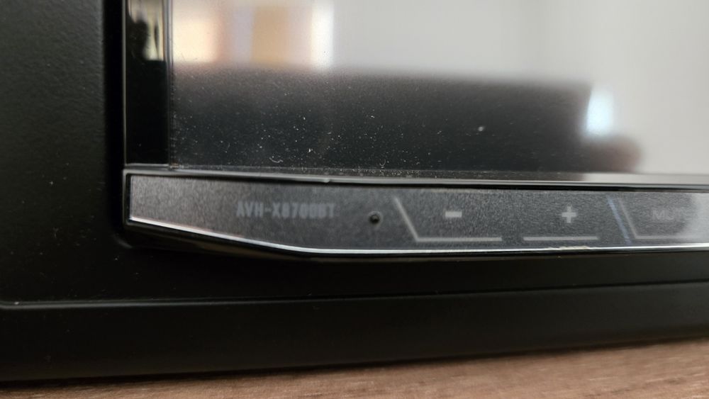 Pioneer avh 8700bt Clarion Vz402e cd player single din usb dvd