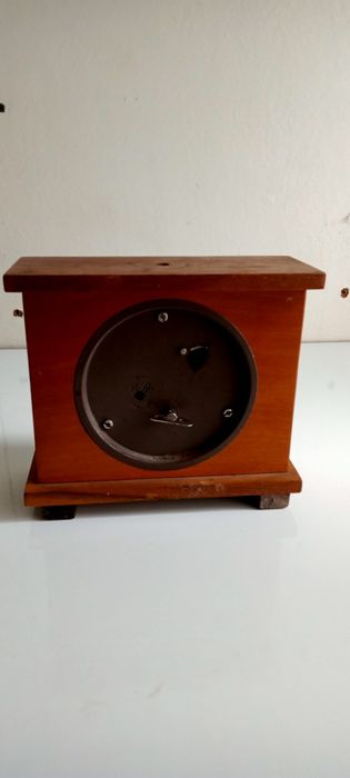 Настольные часы Маяк