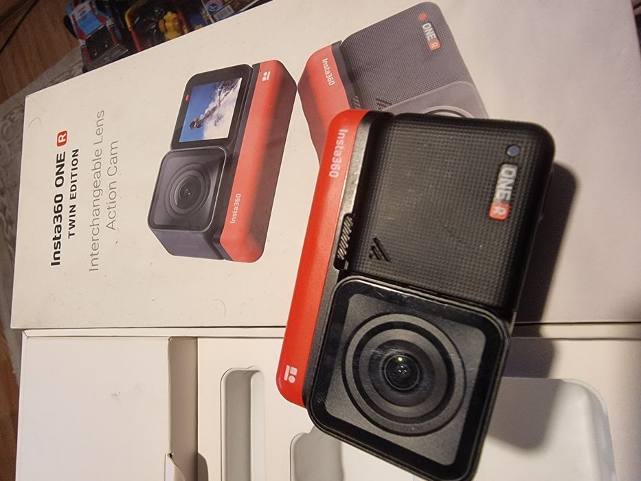 Insta360 camera acțiune