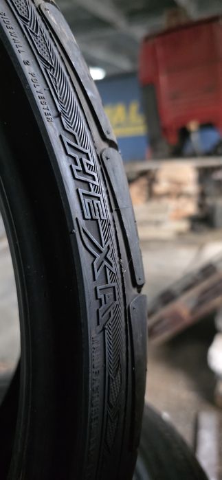 Гуми 4бр 235/30/20 - 1бр  - 169лв