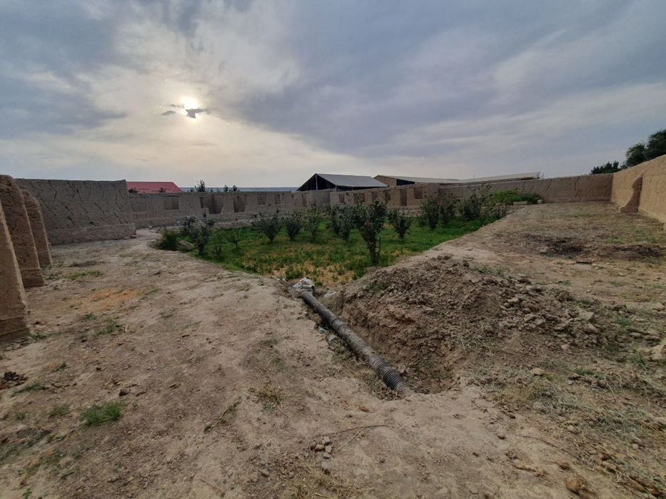 Karmana tumani, Do’rmanda hovli sotiladi