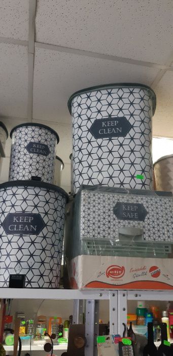 Пластмасов шкаф цветен