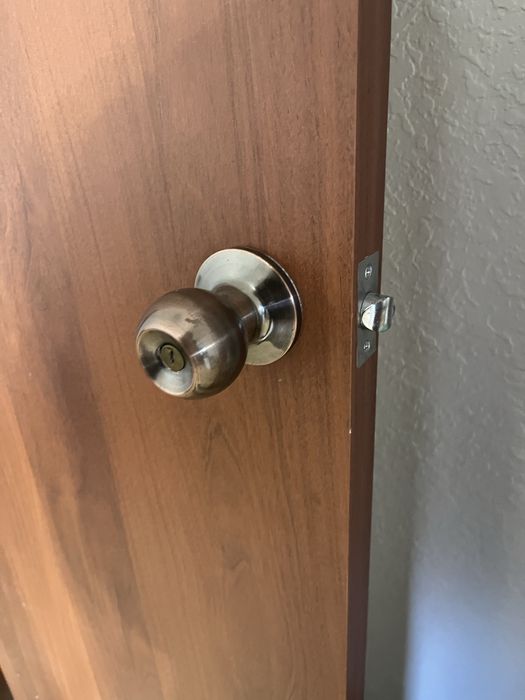 Межкомнатный дверь 6шт