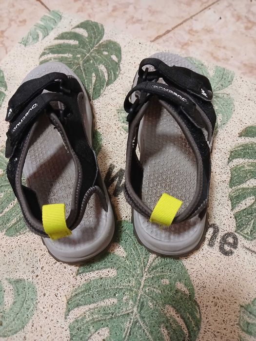 Детски сандали за момче