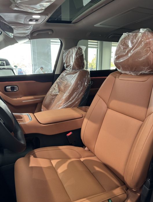 Leapmotor c16 3 года гарантиями гибрид