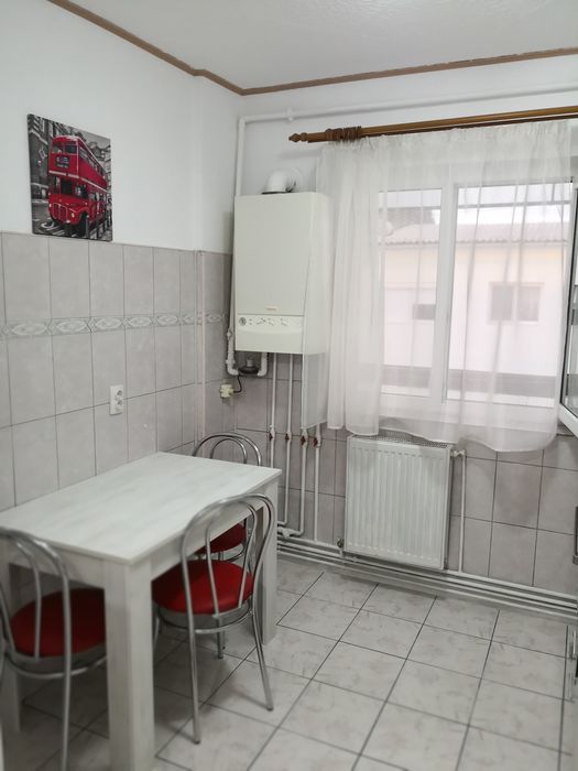 Vând apartament 2 camere decomandat