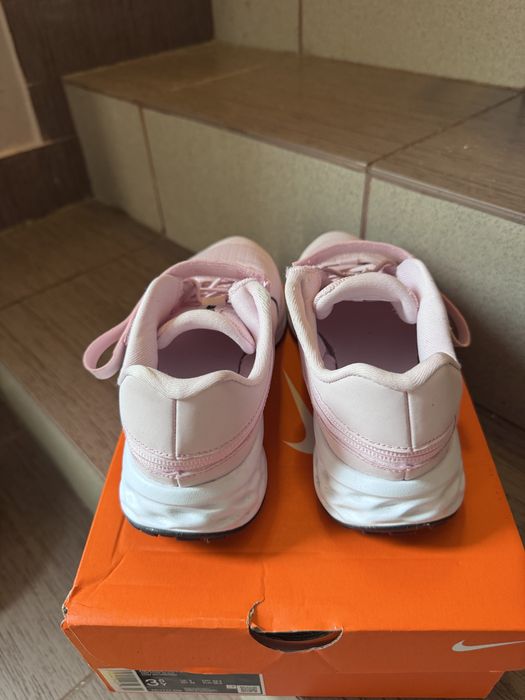 Nike Revolution adidas masura 35.5