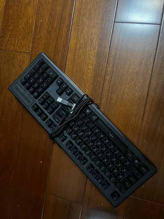 Клавиатура steelseries