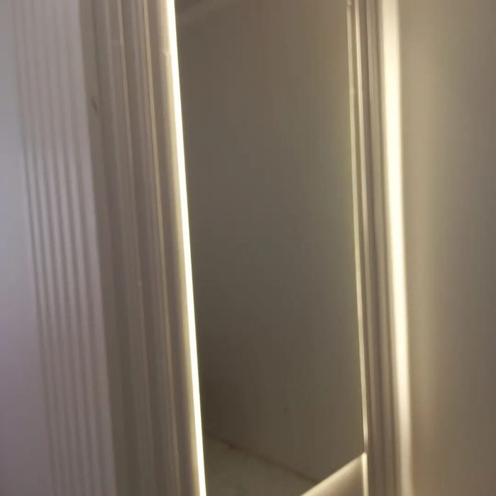 Зеркала в Астане .