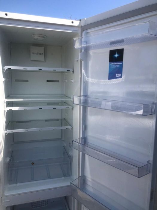 Холодильник в хорошем состоянии