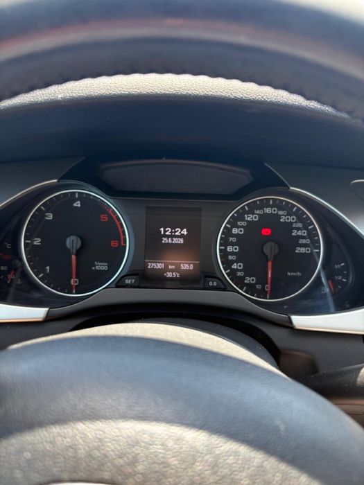 Vând AUDI A4 B8 SLINE  2011