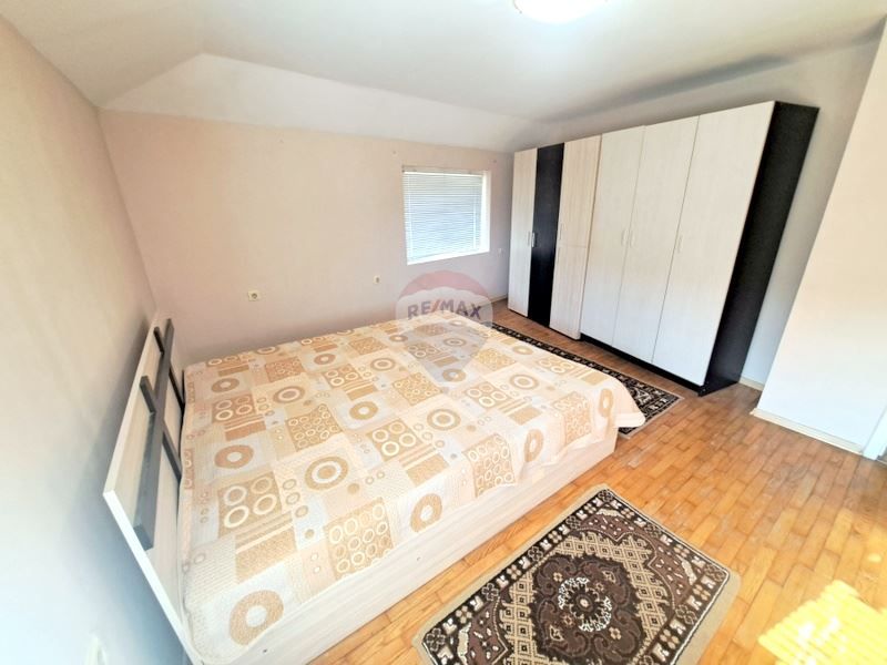 Дава се под наем Двустаен апартамент в Варна, Погреби - 50 кв.м за 280.5 € - Снимка #7