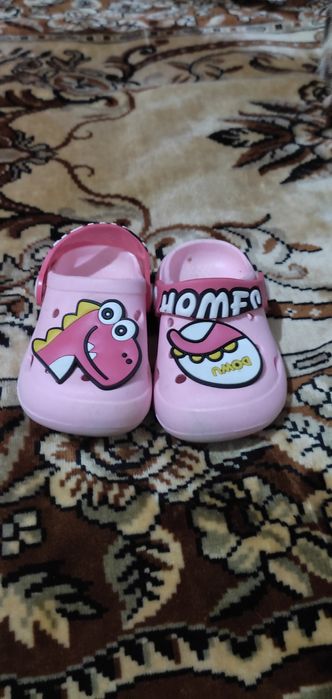 Продам обувь для девочки!!