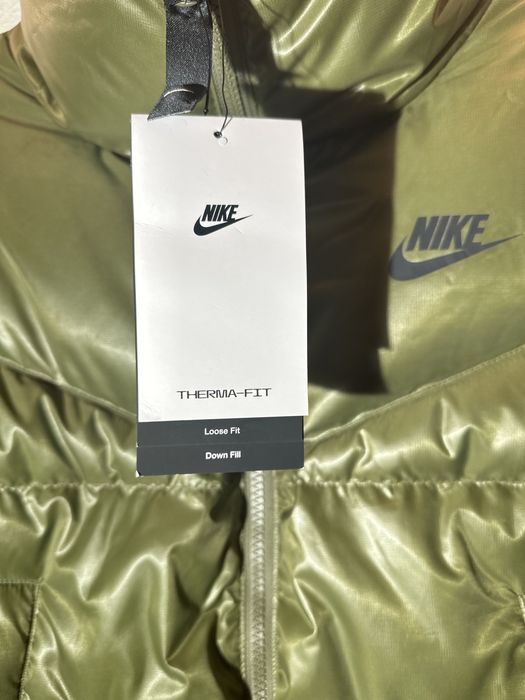 Дамско яке Nike XS