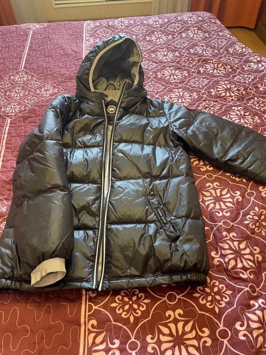Продам демисезонные куртки на мальчиков 9-14 лет