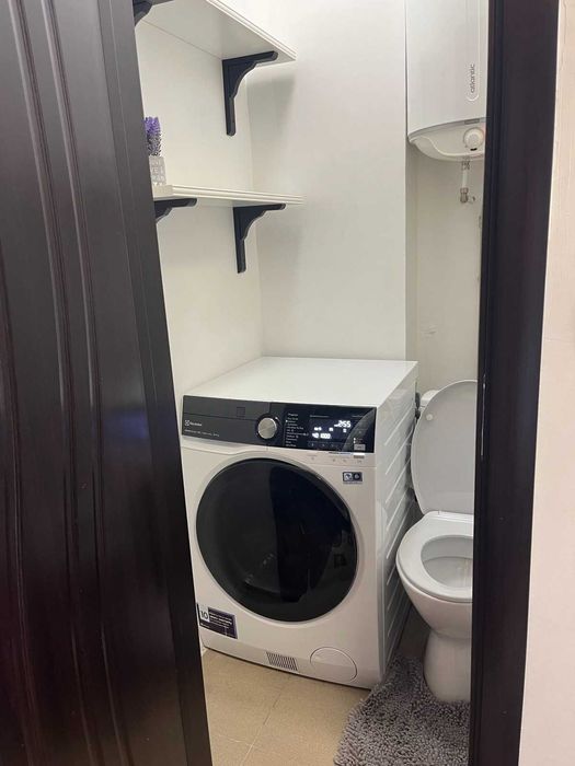 Продава се Тристаен апартамент в Пловдив, Въстанически - 101 кв.м за 1565 €/кв.м - Снимка #20