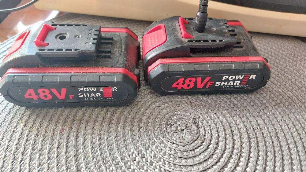 Мини Резачка за клони.