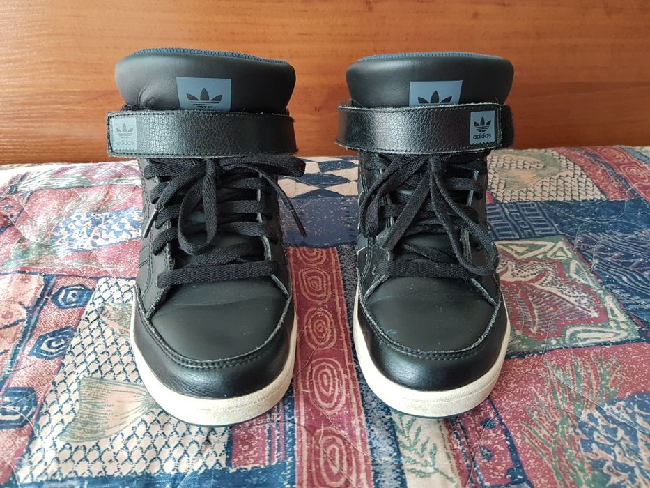 Оригинални кецове 38н