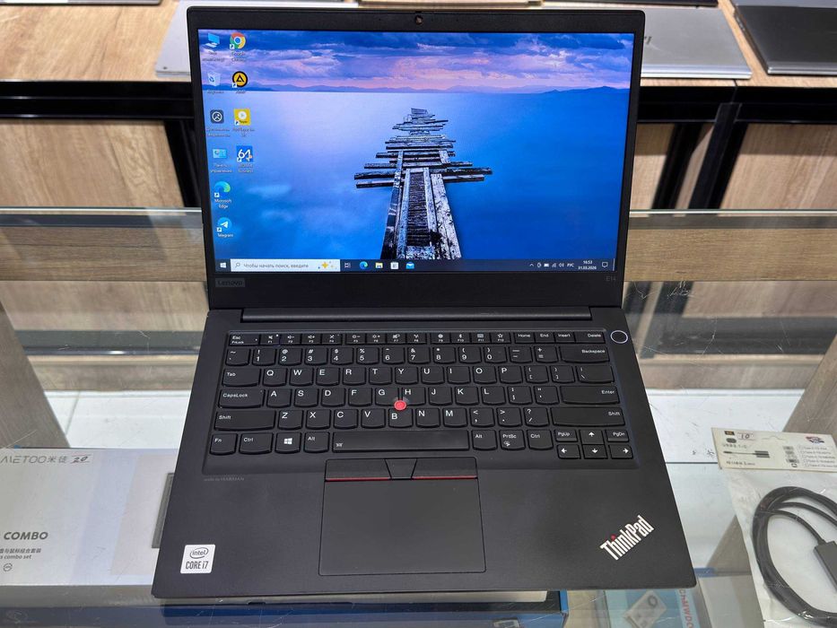 Lenovo ThinkPad E14 Core i7-10510U ram 8 ssd 256