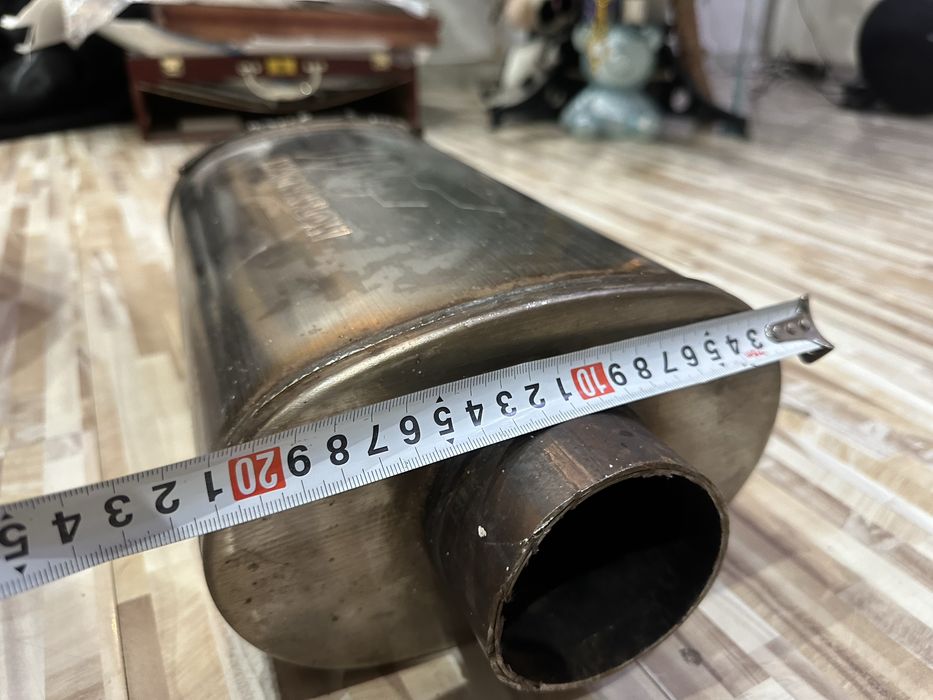 Продам приматок глушитель Magnaflow