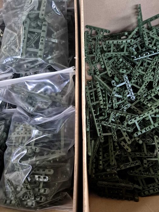 Мрежа за оранжерии ,огради и зебло против плевели