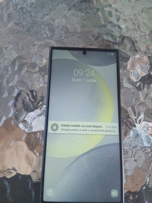 Vanda sau schimb s 24 ultra de 512gb