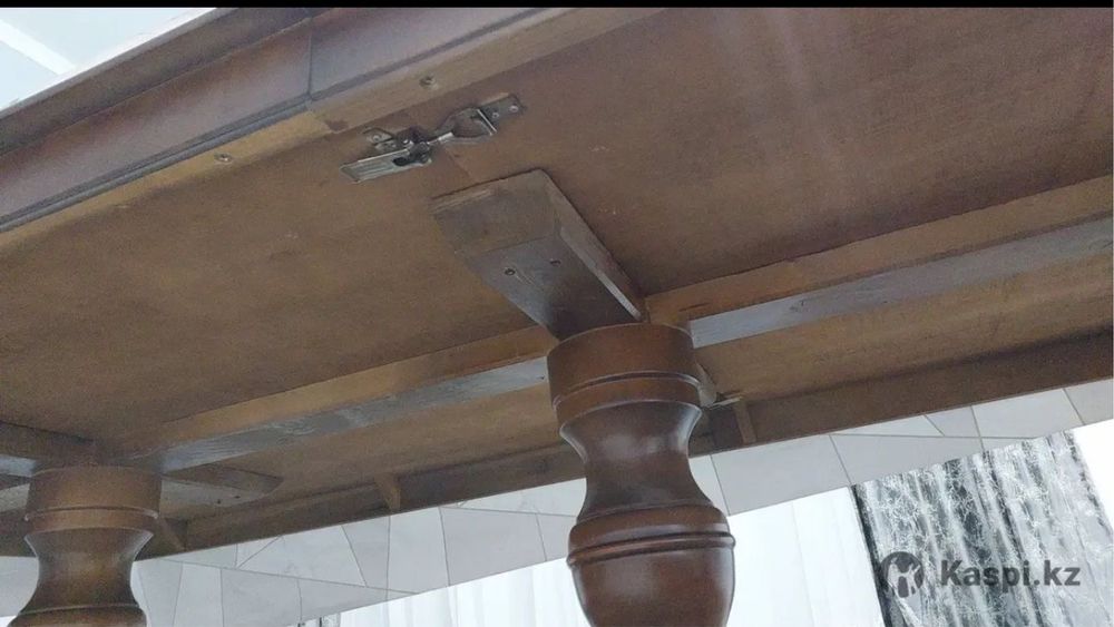 Продам стол хорошый