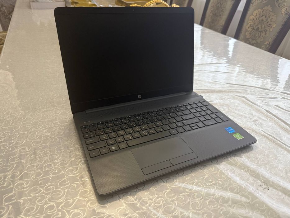 HP Laptop 15 / Core i5-1135G7 / 8GB RAM / 512GB SSD / Скидка