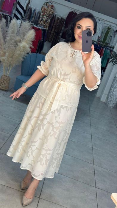 Продам вечерный платье