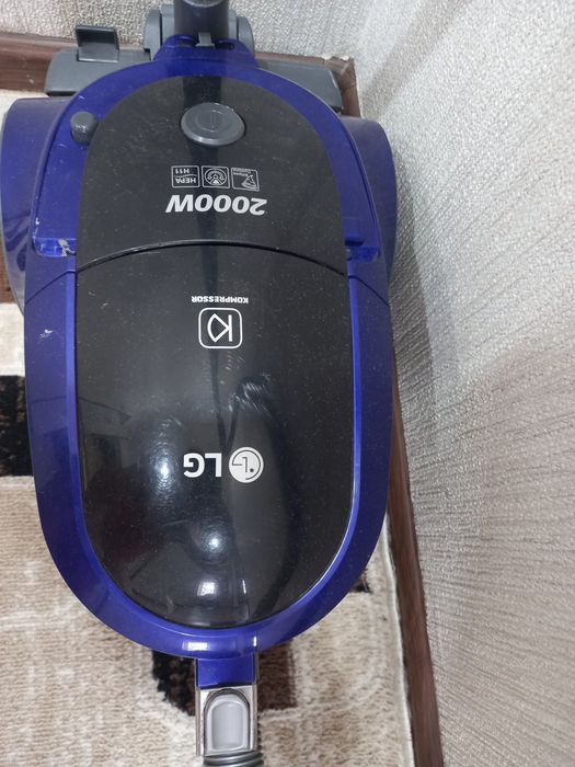 Продам пылесос LG