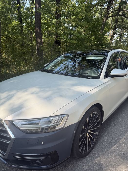 Audi A8L Mild Hibrid 5.0