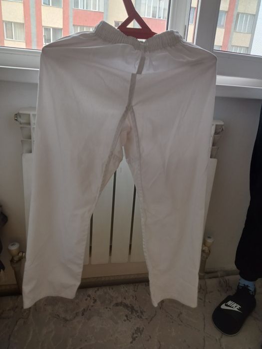 Продам костюм для спорта