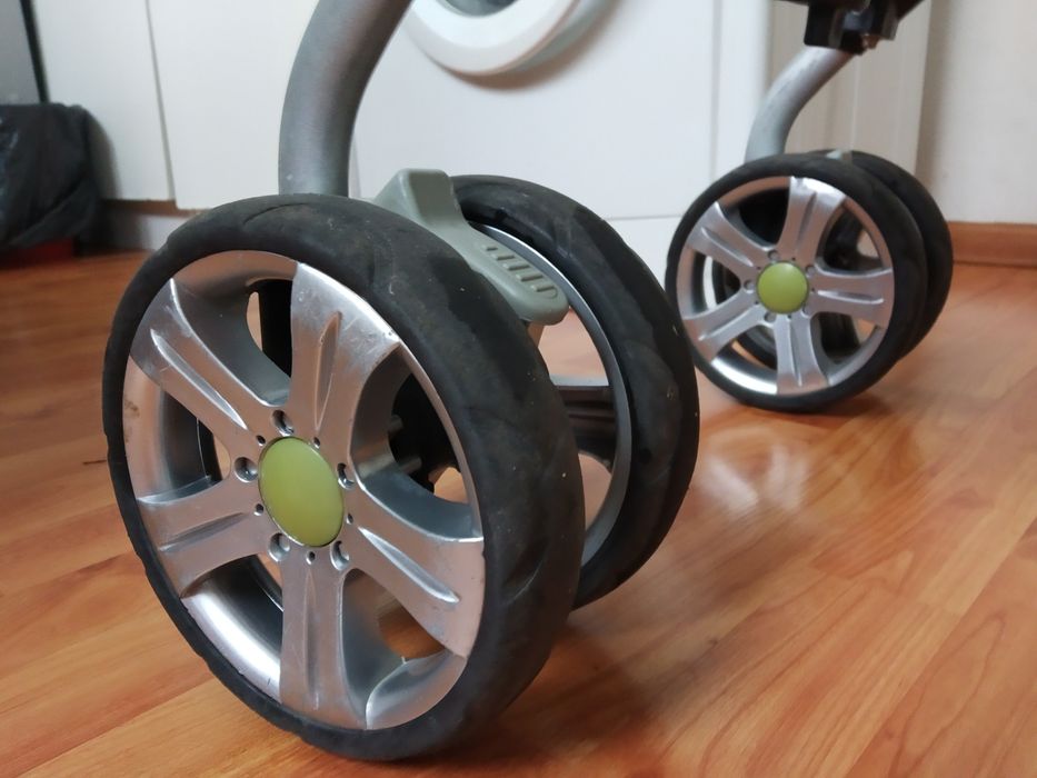 Комбинирана количка -лятна и зимна + кошче за кола