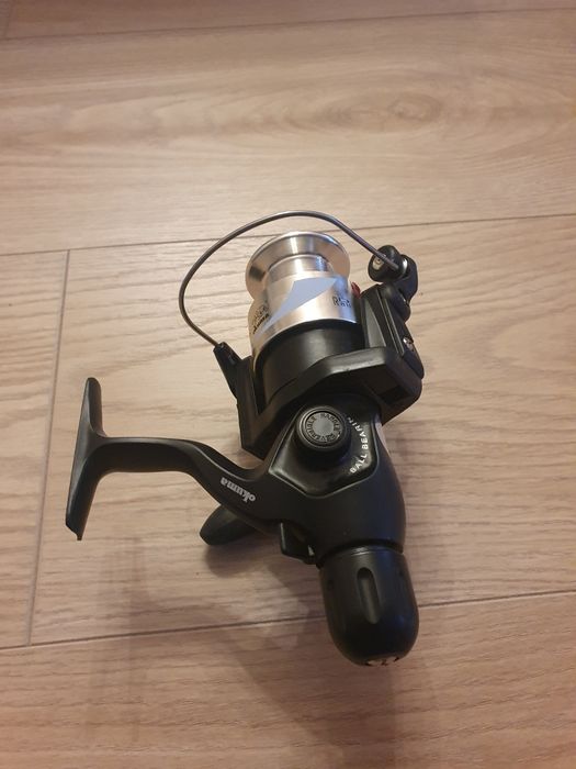 Макара Okuma с резервна шпула